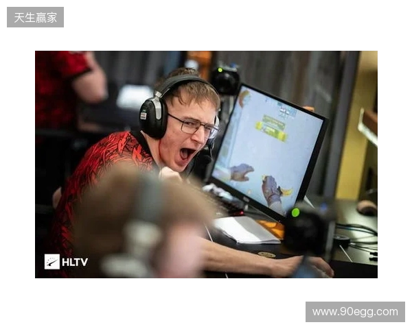 卡什：跟莱万并肩作战感觉很棒；希望能随波兰再踢一次世界杯