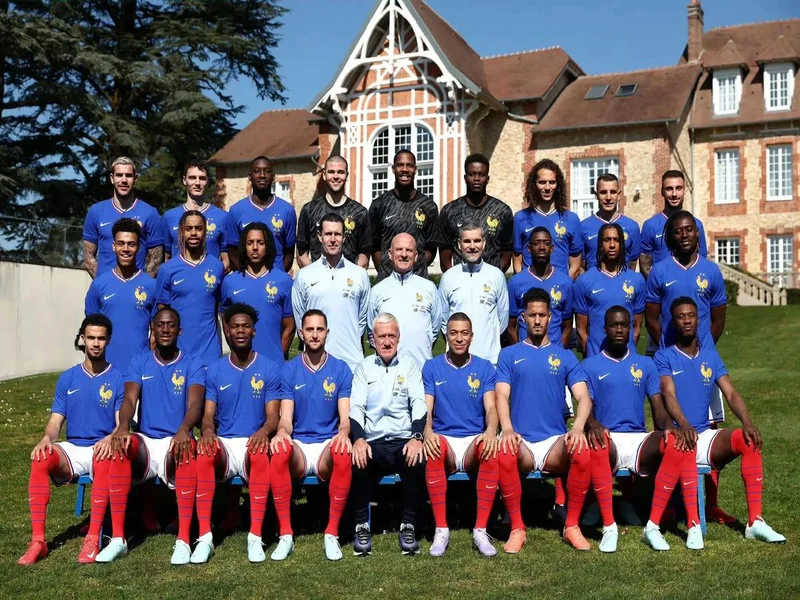 跟队:姆巴佩今日已参加球队合练,若无意外将随队赴曼市